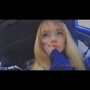 Meet your Posher, Gabrielle